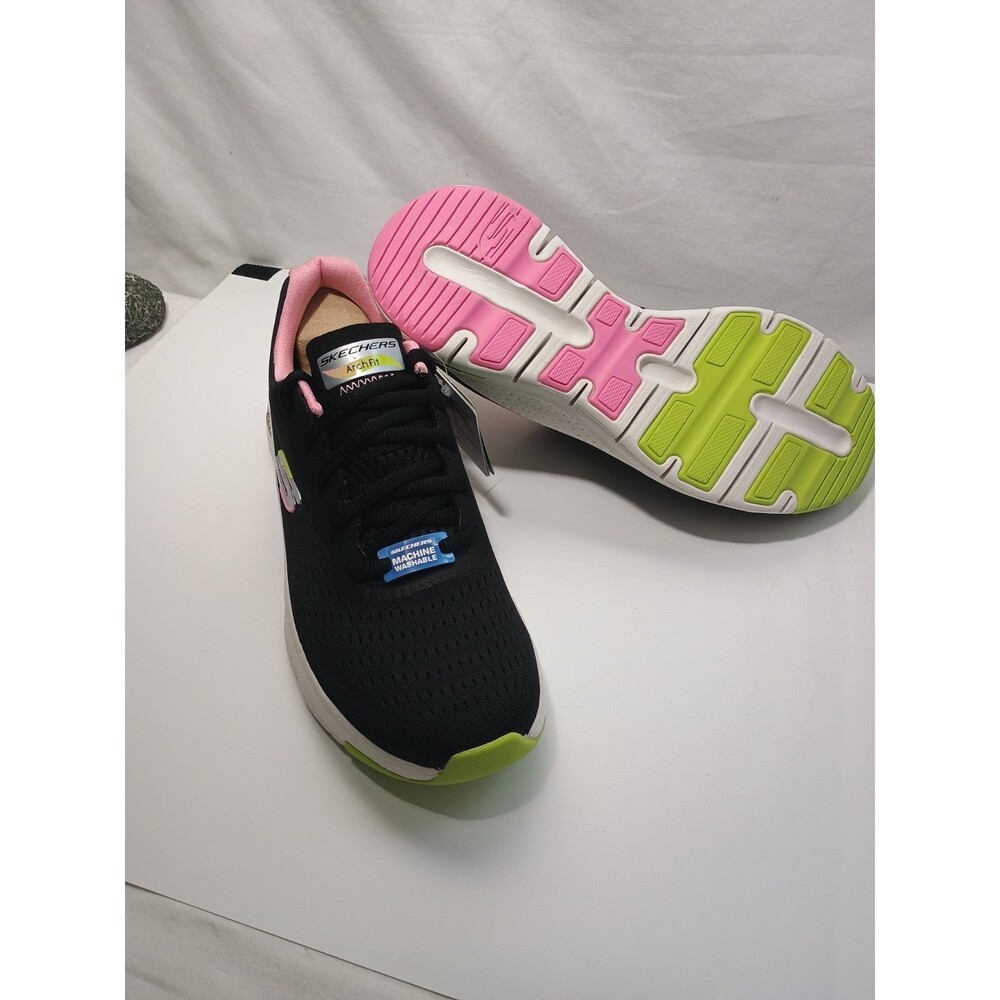 SKECHERS (149722) Womens ARCH FIT-INFINITY COOL Shoes in Size 8.5